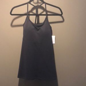 Women’s workout top